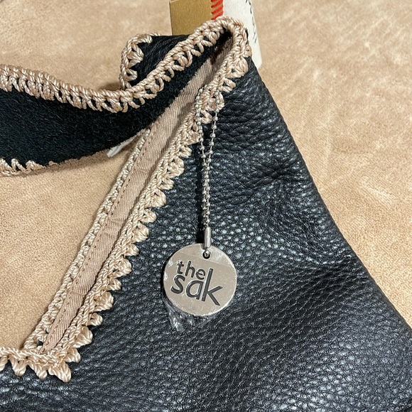 The Sak “Back to Bali” Large Cross Body/Hobo Style Bag - Brand New with Tags - Picture 5 of 15